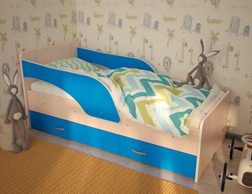 Детская кровать с бортиками Максимка, корпус Млечный дуб, фасад Синий в Ангарске