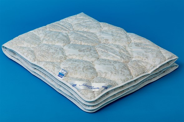 Одеяло всесезонное полутороспальное Лебединая нежность в Ангарске - изображение