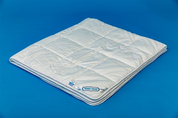 Одеяло лёгкое двуспальное Белый лебедь в Ангарске - изображение